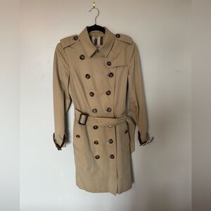 Authentic Burberry Women’s Double Breasted Trench Coat Tan Leather